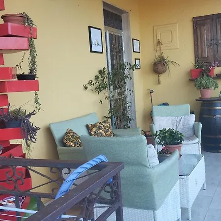 Sa Domo De Lillo E Arturo Apartmán *