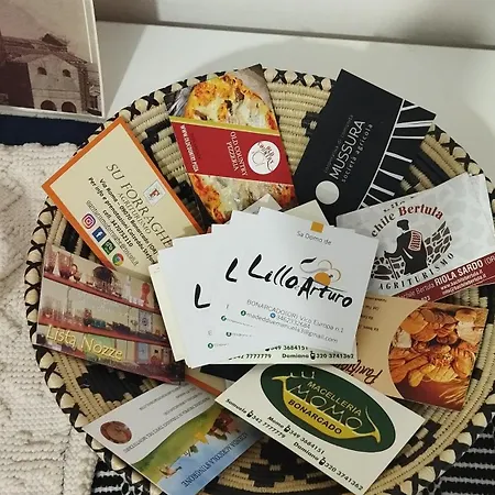 Sa Domo De Lillo E Arturo Apartmán